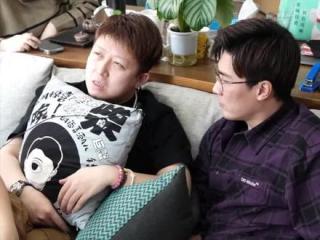 财神爷到底跟御弟说什么了？ #乌苏啤酒劲大福大 #乌苏啤酒就要你福 #聚划算欢聚日 @乌苏啤酒#好好过场星龙年