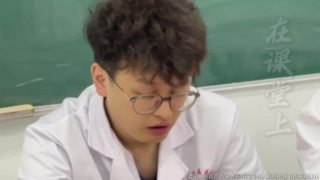 课上无敌呼噜？！直接锁了！！！问医学生的执行力！课上无敌呼噜？！直接锁了！！！问医学生的执行力！